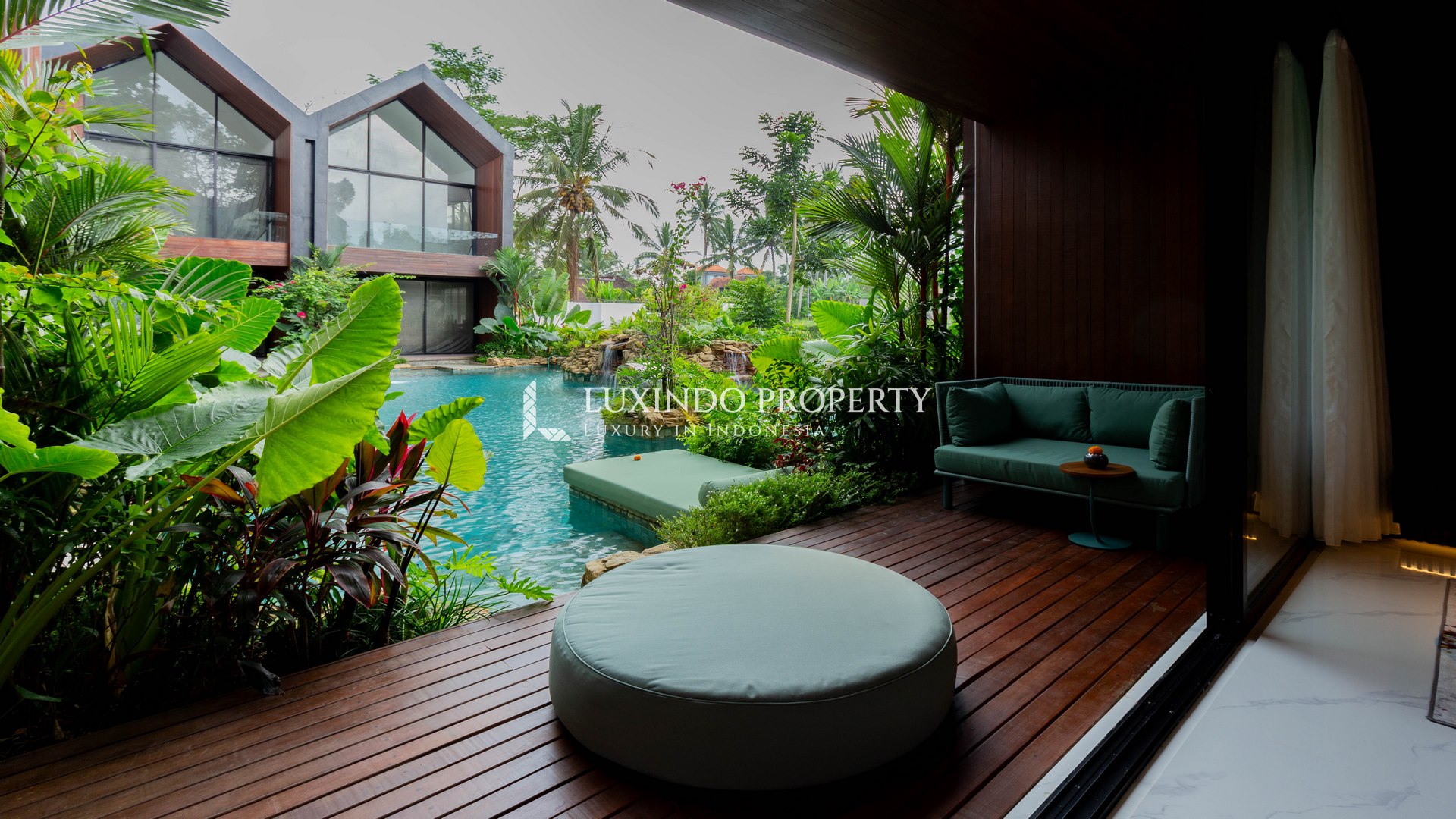 PEJENG - LUXURIOUS 2 BEDROOM VILLA LEASEHOLD OPPORTUNITY (LHV742)